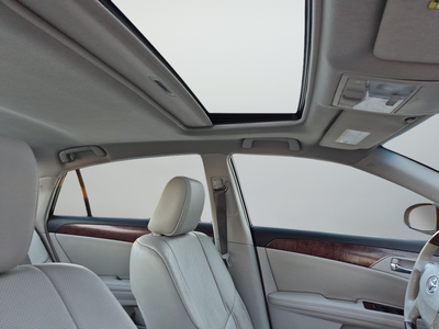 2011 Toyota Avalon 4dr Sdn (Natl)