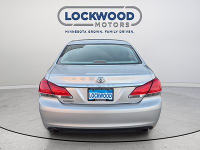2011 Toyota Avalon 4dr Sdn (Natl)