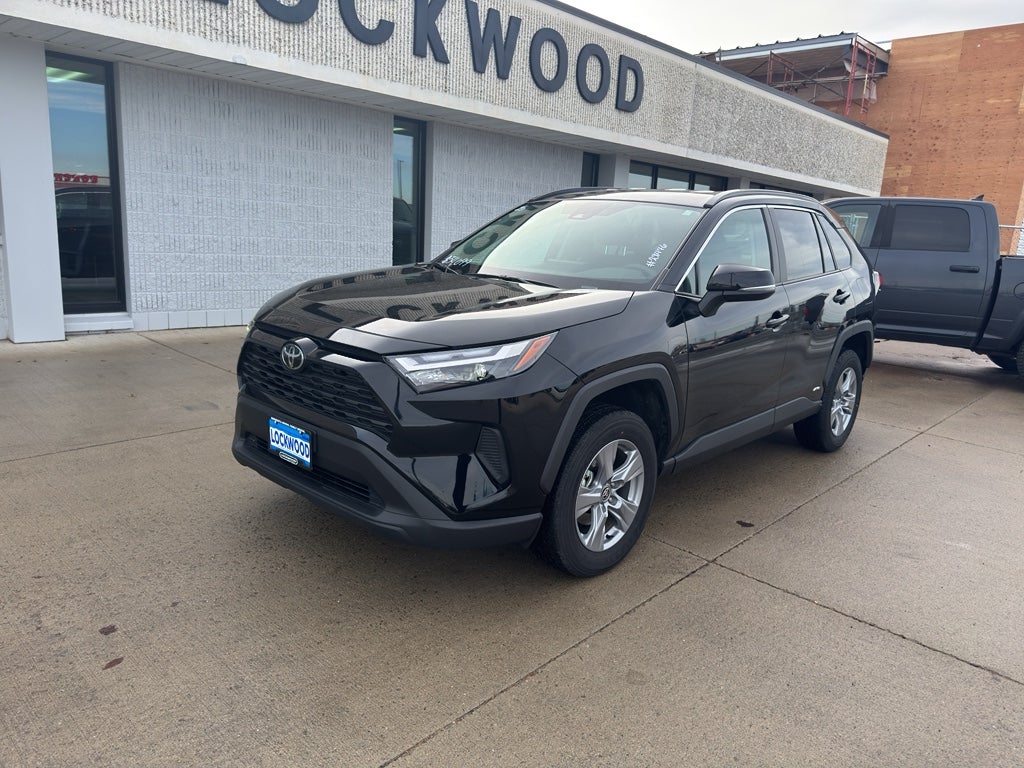 2025 Toyota RAV4 Hybrid Hybrid XLE