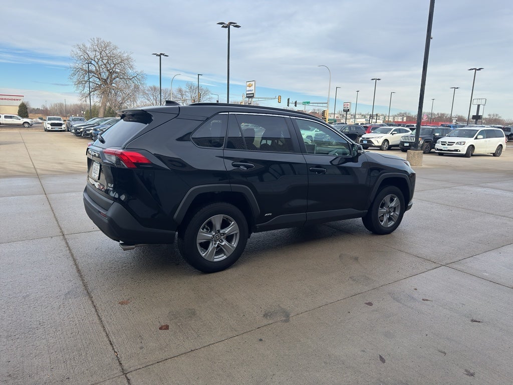 2025 Toyota RAV4 Hybrid Hybrid XLE
