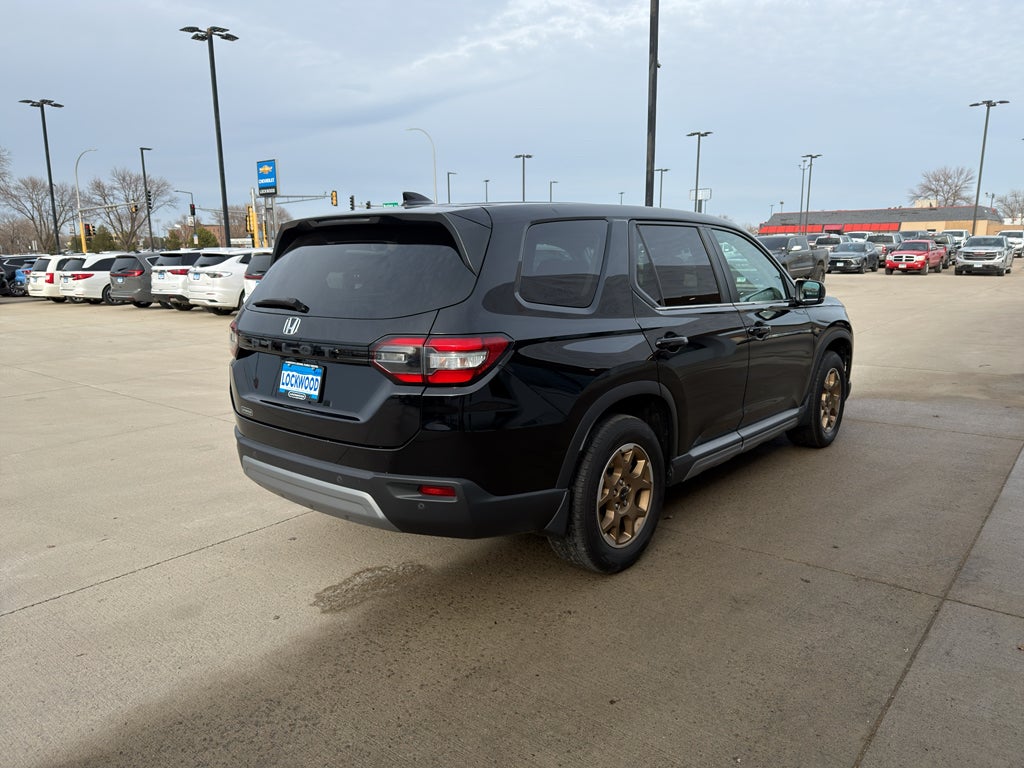 2024 Honda Pilot EX-L 8 Passenger