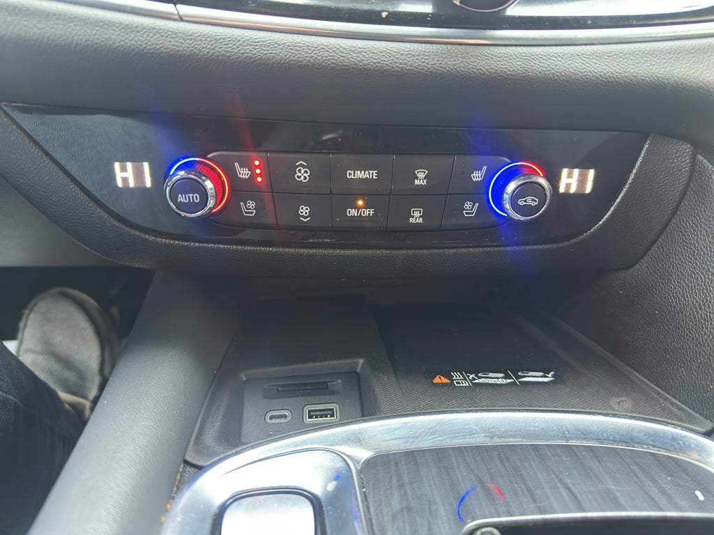 2022 Buick Enclave Premium