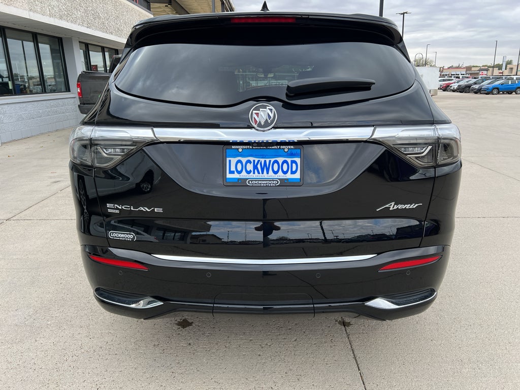 2024 Buick Enclave Avenir