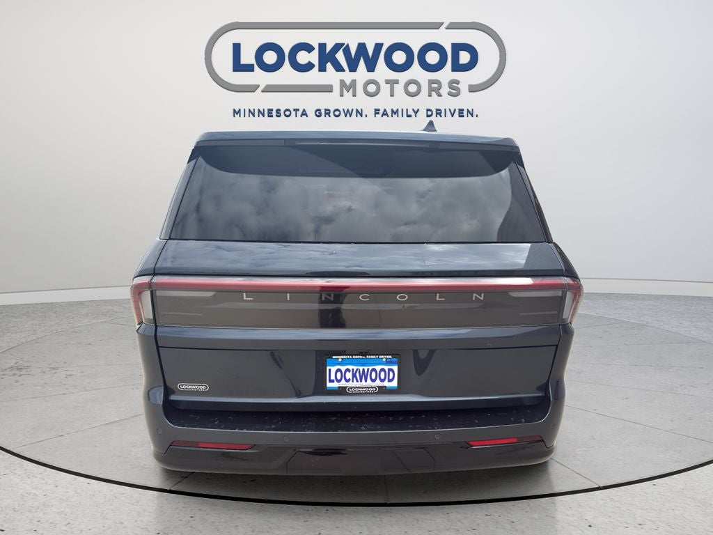 2025 Lincoln Navigator L Reserve