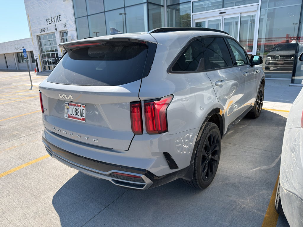 2022 Kia Sorento SX