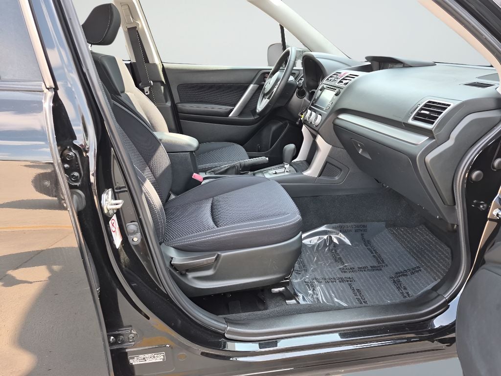 2018 Subaru Forester 2.5i (CVT)