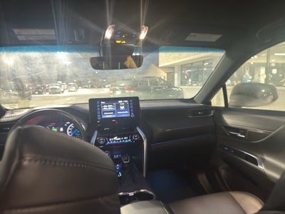 2022 Toyota Venza XLE