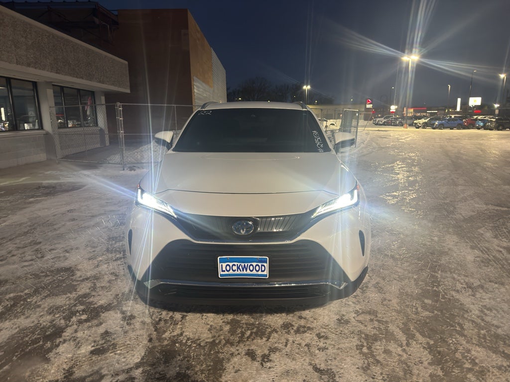 2022 Toyota Venza XLE