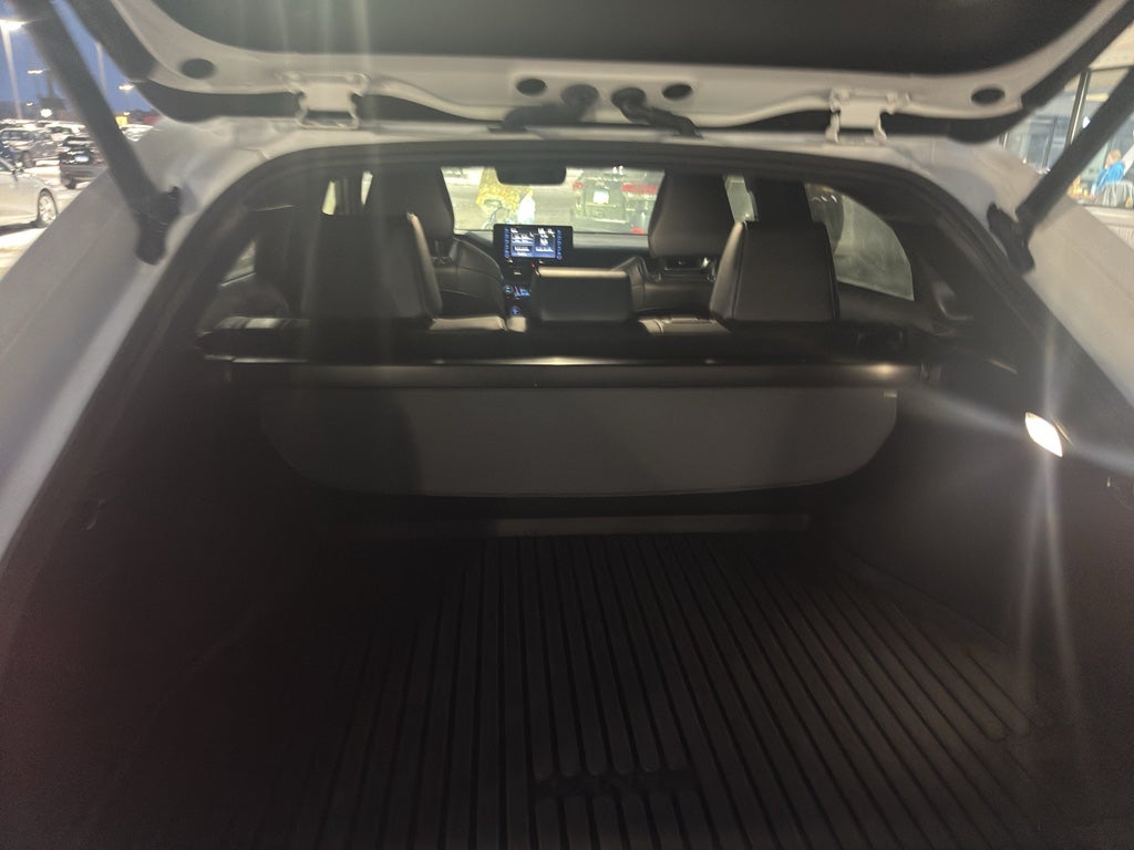 2022 Toyota Venza XLE