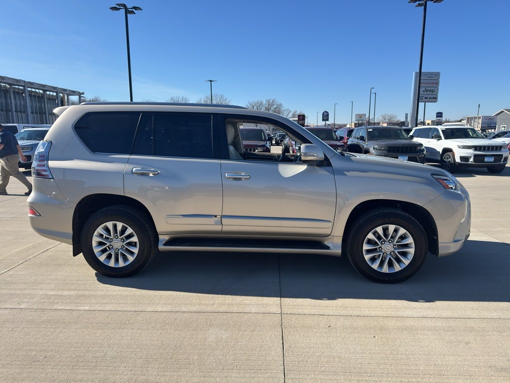 2016 Lexus GX 460 Base