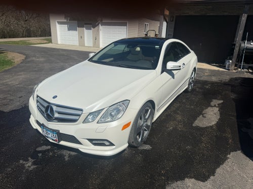 2011 Mercedes-Benz E-Class E 550 COUPE