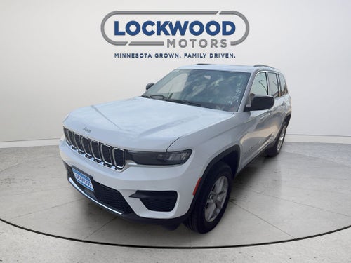 2026 Jeep Grand Cherokee Laredo