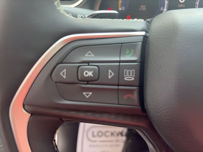 2026 Jeep Grand Cherokee Laredo