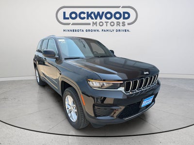 2026 Jeep Grand Cherokee Laredo