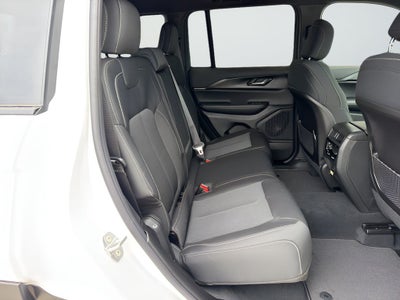 2026 Jeep Grand Cherokee Laredo X