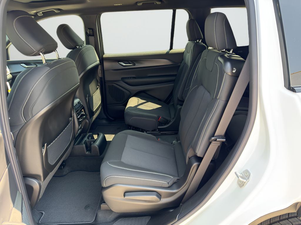2026 Jeep Grand Cherokee L Laredo X