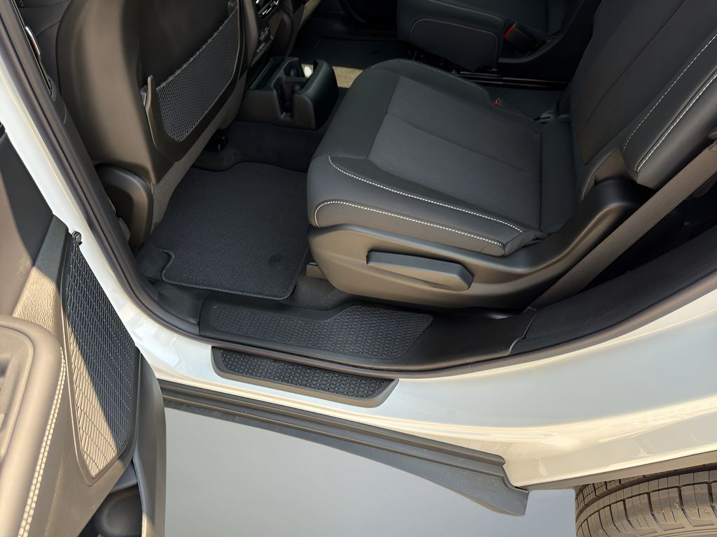 2026 Jeep Grand Cherokee L Laredo X