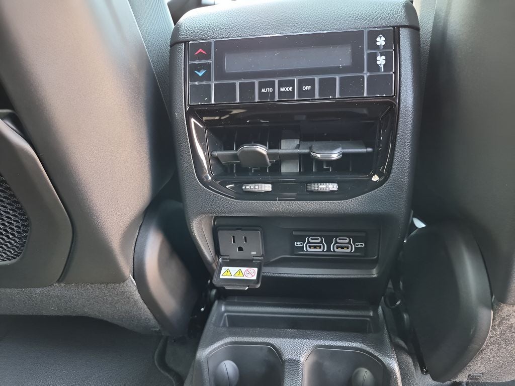 2026 Jeep Grand Cherokee L Laredo X