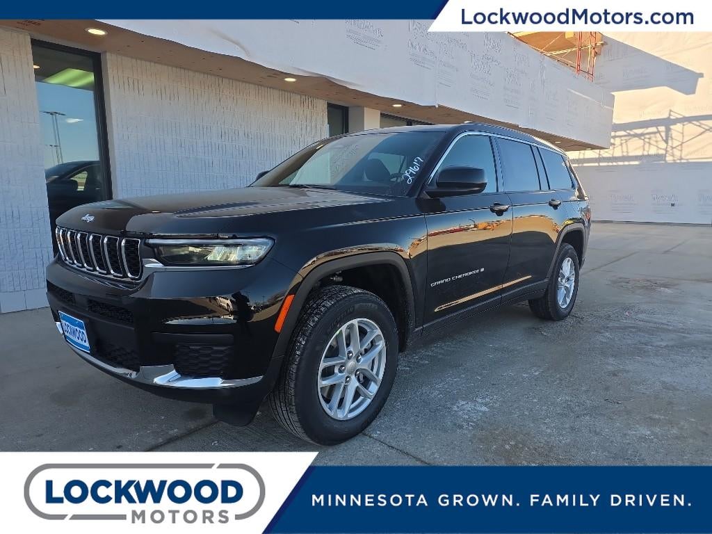2026 Jeep Grand Cherokee L Laredo / Altitude