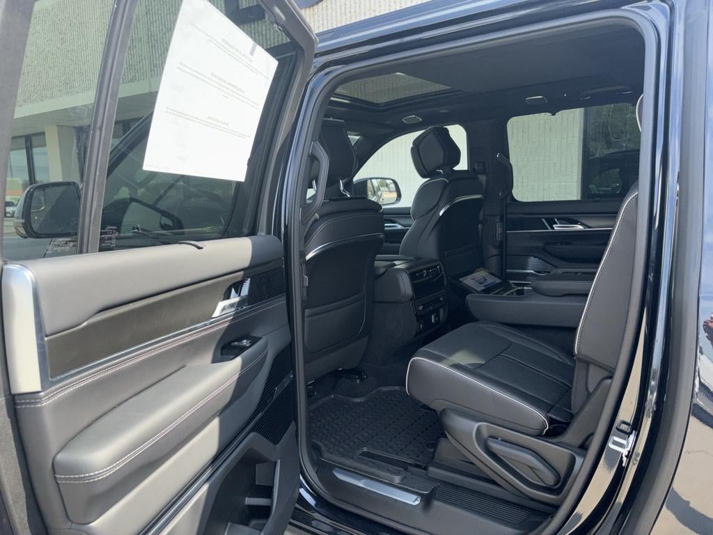 2024 Jeep Grand Wagoneer L Series II