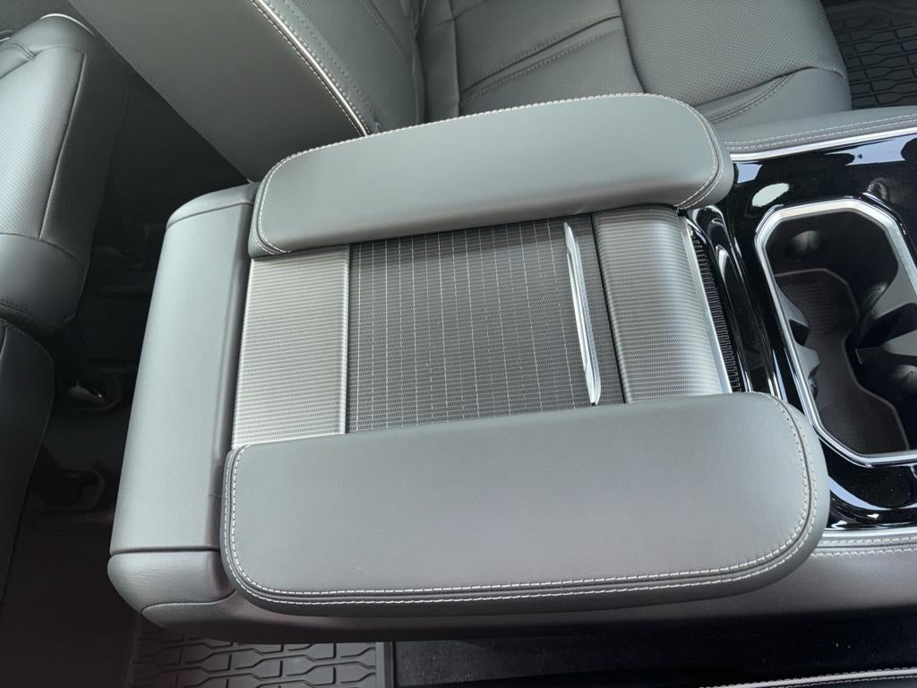 2024 Jeep Grand Wagoneer L Series II