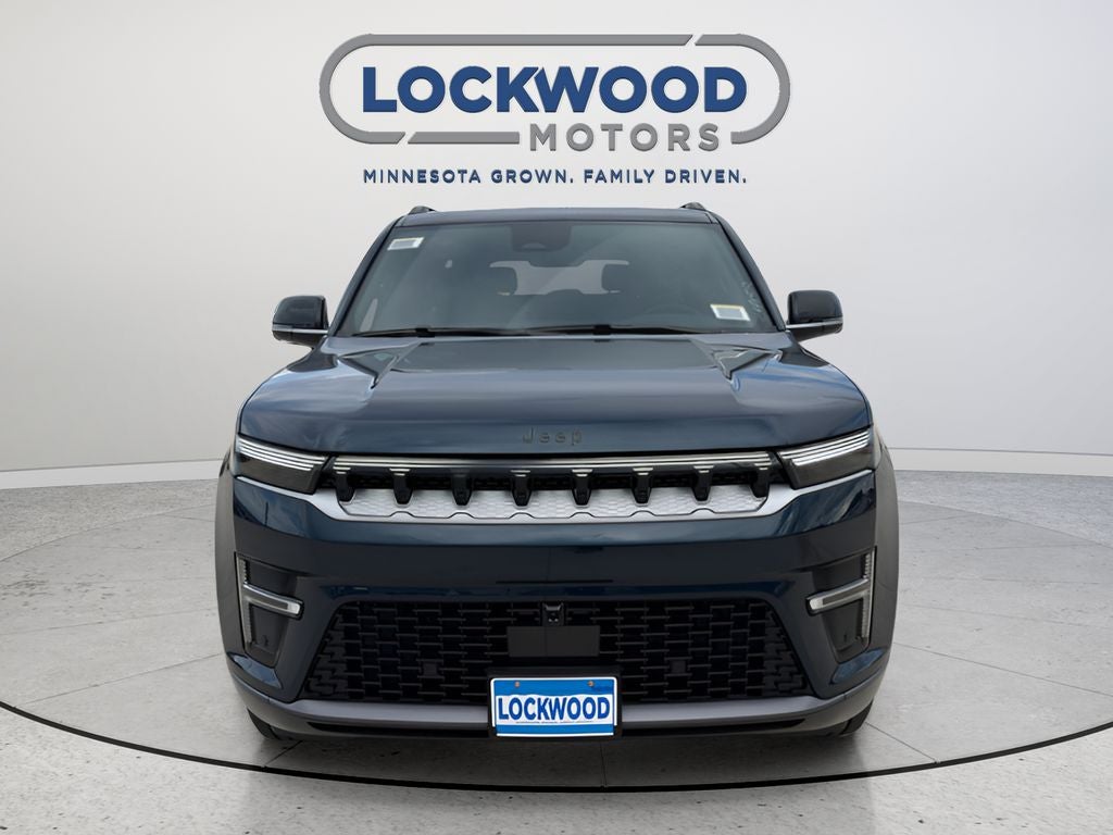 2026 Jeep Grand Wagoneer Base