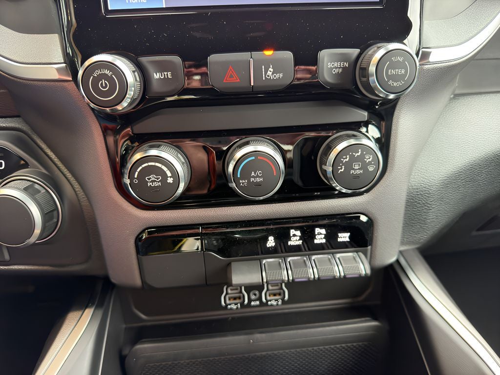 2026 RAM 1500 Express