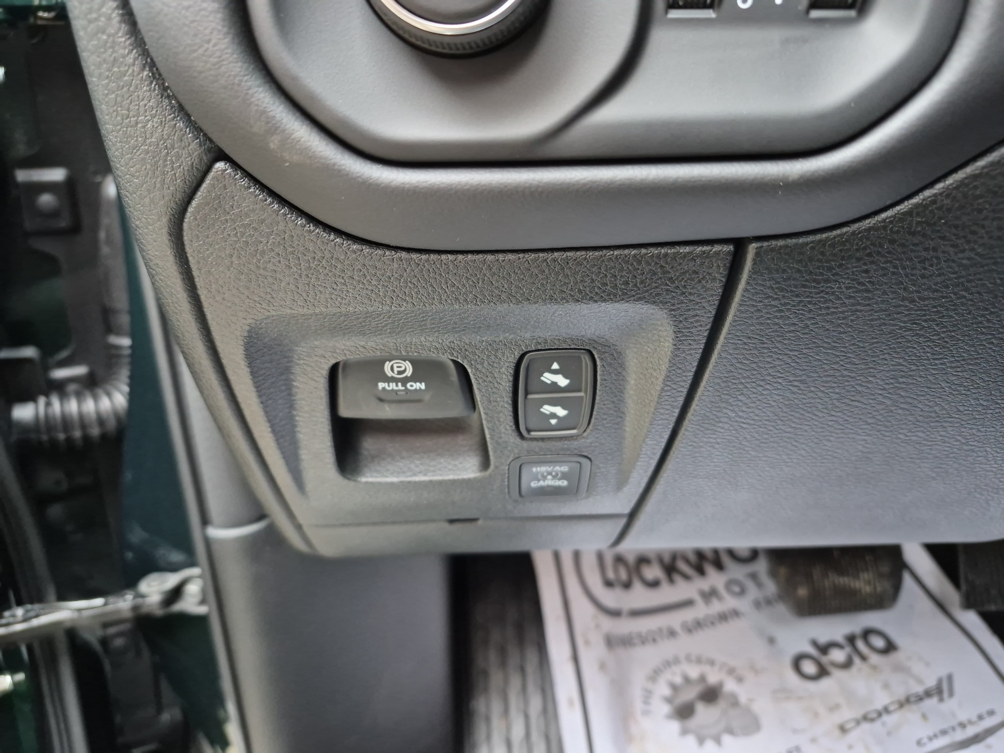 2027 RAM 1500 Limited