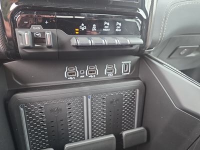 2027 RAM 1500 Limited