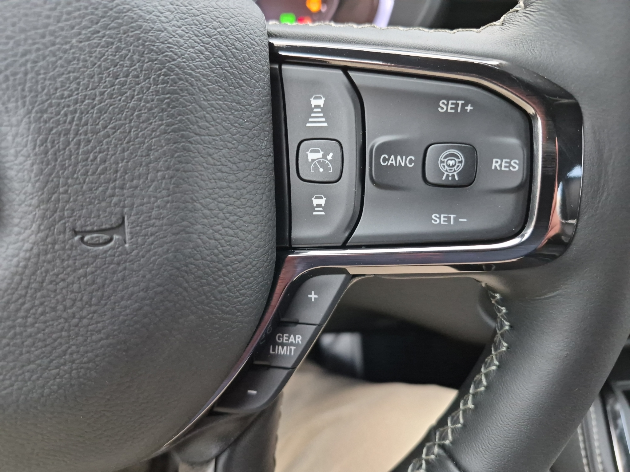 2027 RAM 1500 Limited