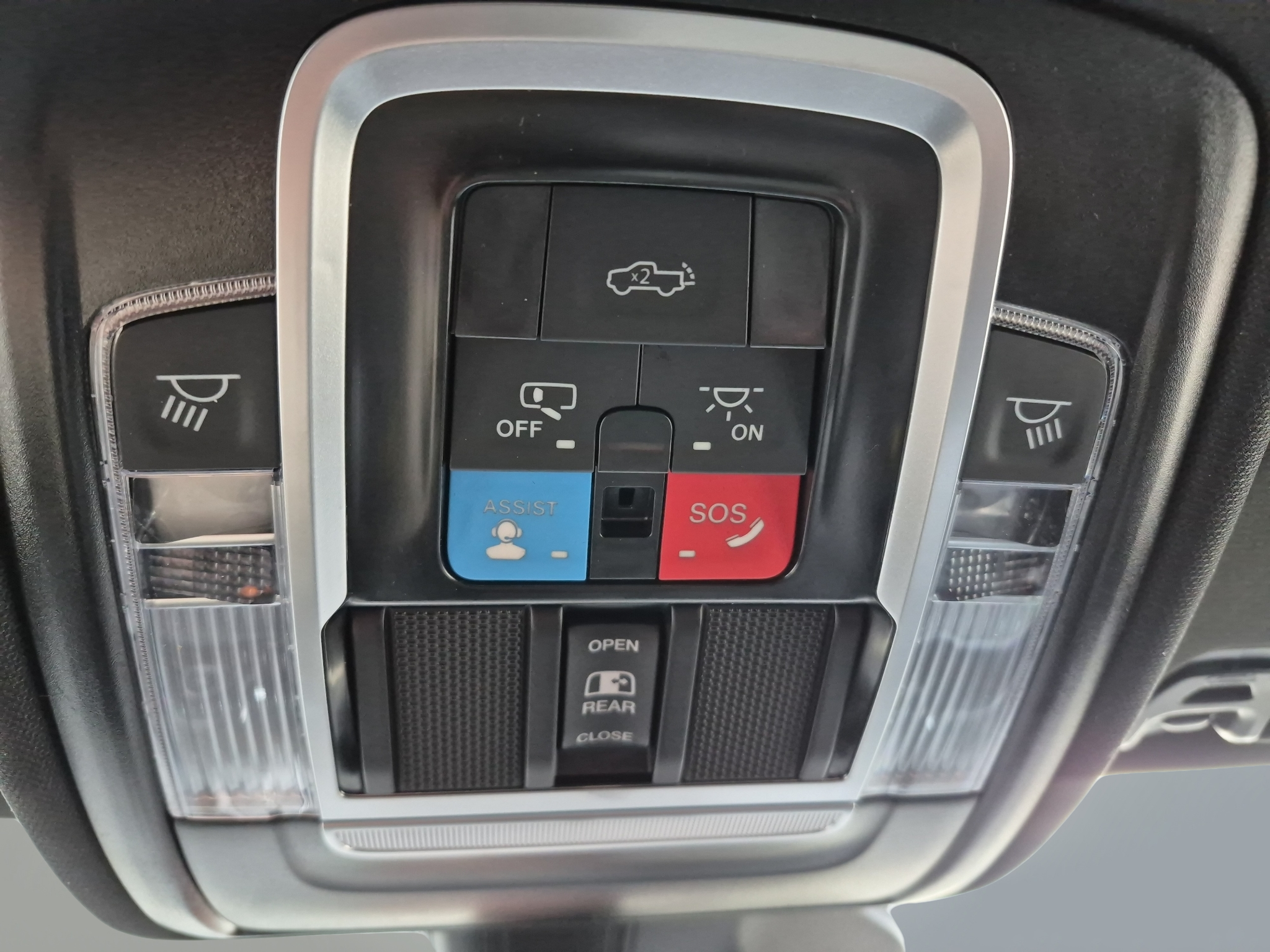 2027 RAM 1500 Limited