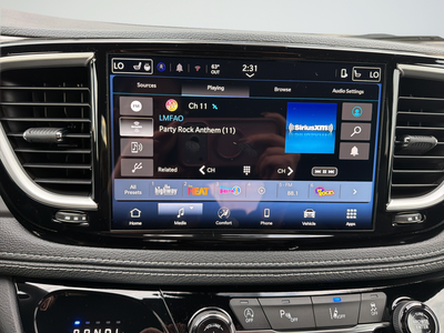 2027 Chrysler Pacifica Select