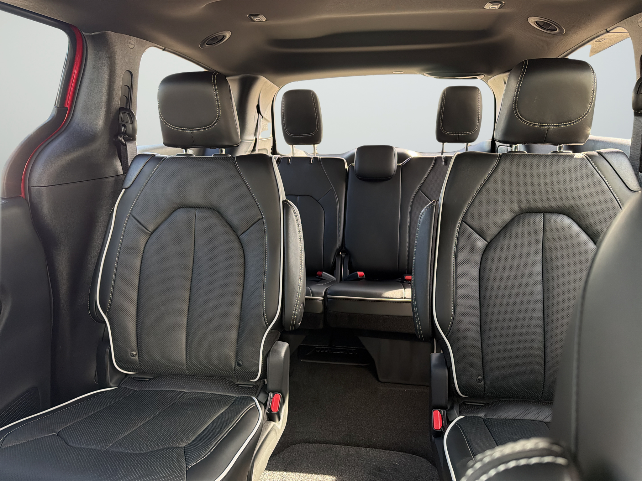 2027 Chrysler Pacifica Limited
